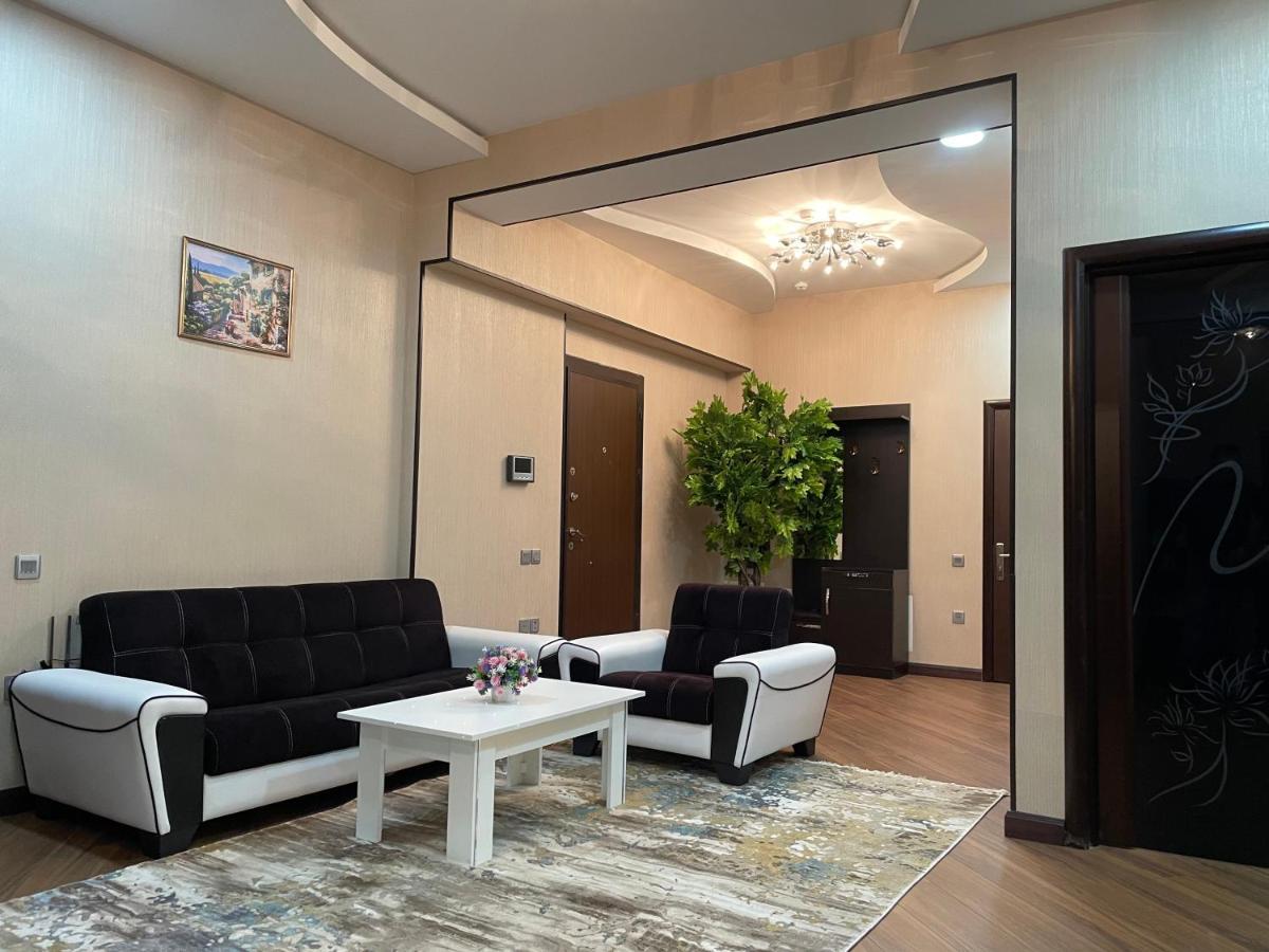 Meqafun Sea View Apartment Bakoe Buitenkant foto